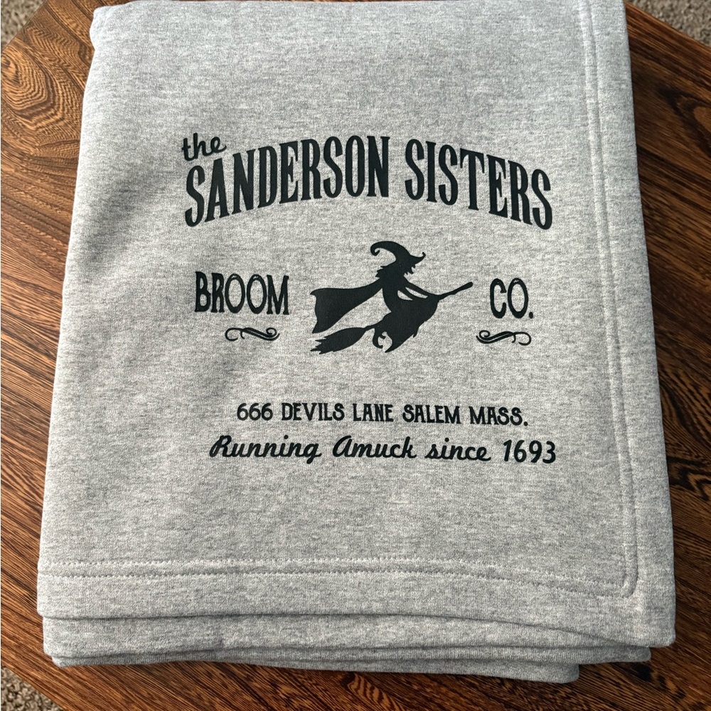 Sanderson Sisters Halloween Blanket 50x57 New